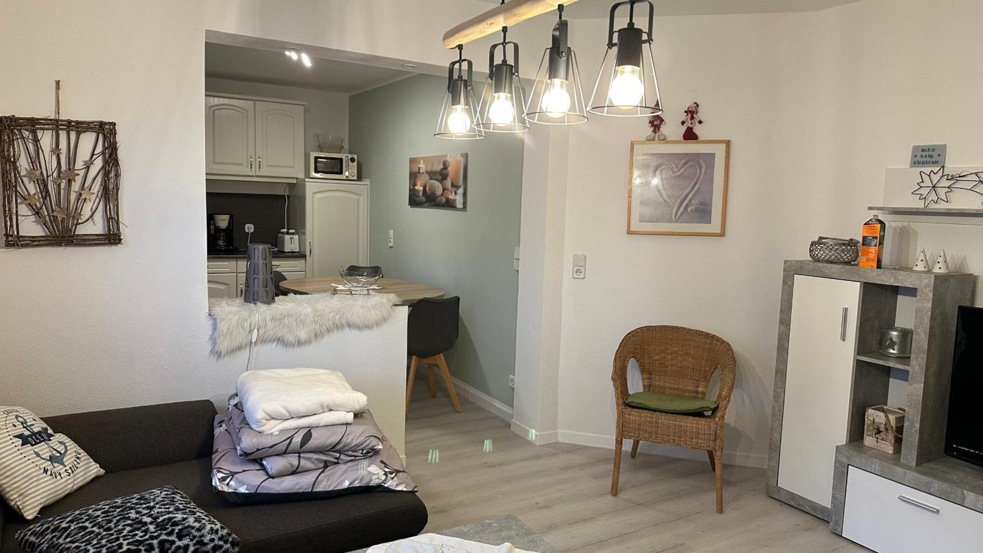 Aktiv-Ferienwohnung "Snow & Bike"- Zentral Zwischen Winterberg Und Willingen 外观 照片